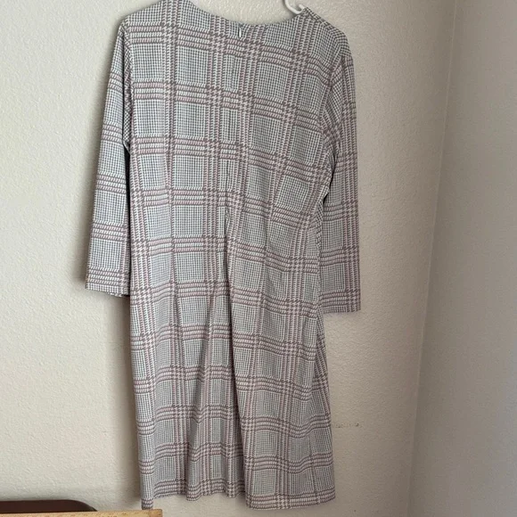 J. McLaughlin Sophia career sheath Gray Plaid Long Sleeve Dress - Picture 4 of 8